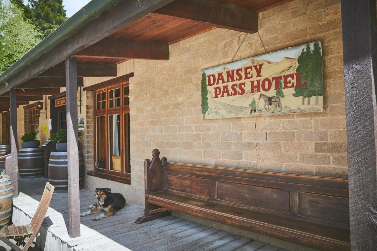 The Danseys Pass Hotel Ranfurly Εξωτερικό φωτογραφία